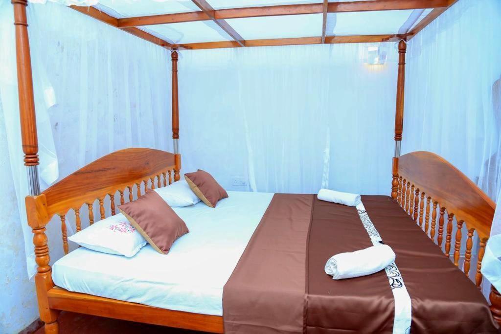 Sunrise Guest House & Restaurant Tangalle Kültér fotó